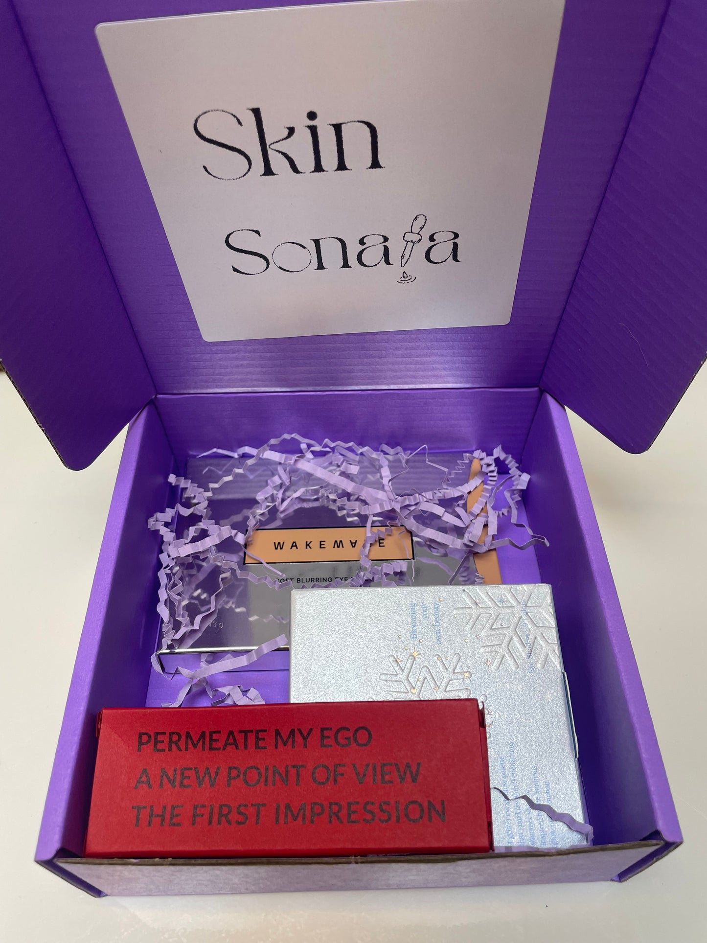 WAKEMAKE Soft Blurring Eye Palette shot by skin sonata